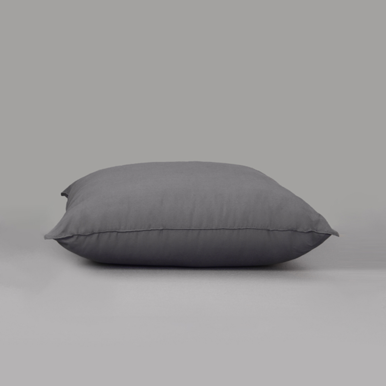 Color Cushion 18'' X 18'' (Gray)